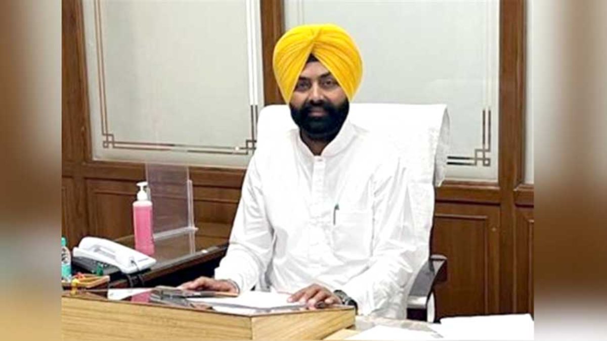 Till now a total of 13 thousand acres of land has been freed from encroachment: Bhullar - Lalluram 