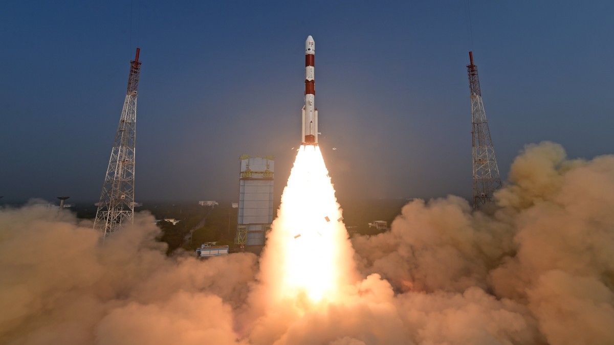 ISRO XPoSat Launch : नए साल के पहले दिन ISRO ने फिर रचा इतिहास, एक्सपोसैट मिशन लॉन्च, Black Hole का खोलेगा राज